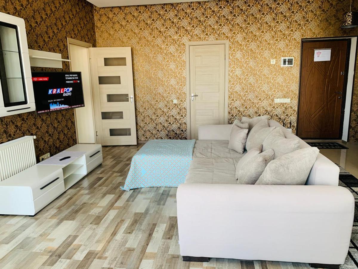 *Де Елите На Литейной* Dnipro Luaran gambar